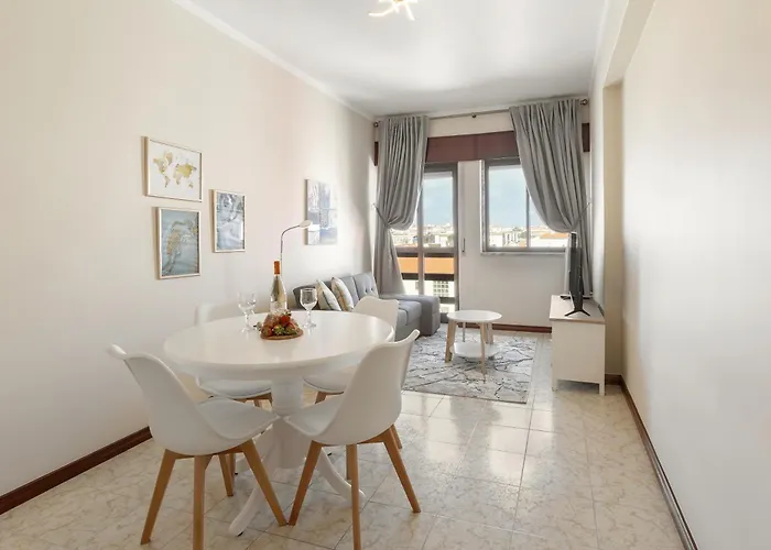 Bliss 1 アパート ペニシェ